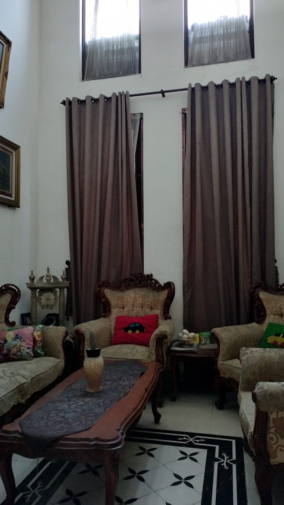 Rumah Hitung Tanah Area Cipete