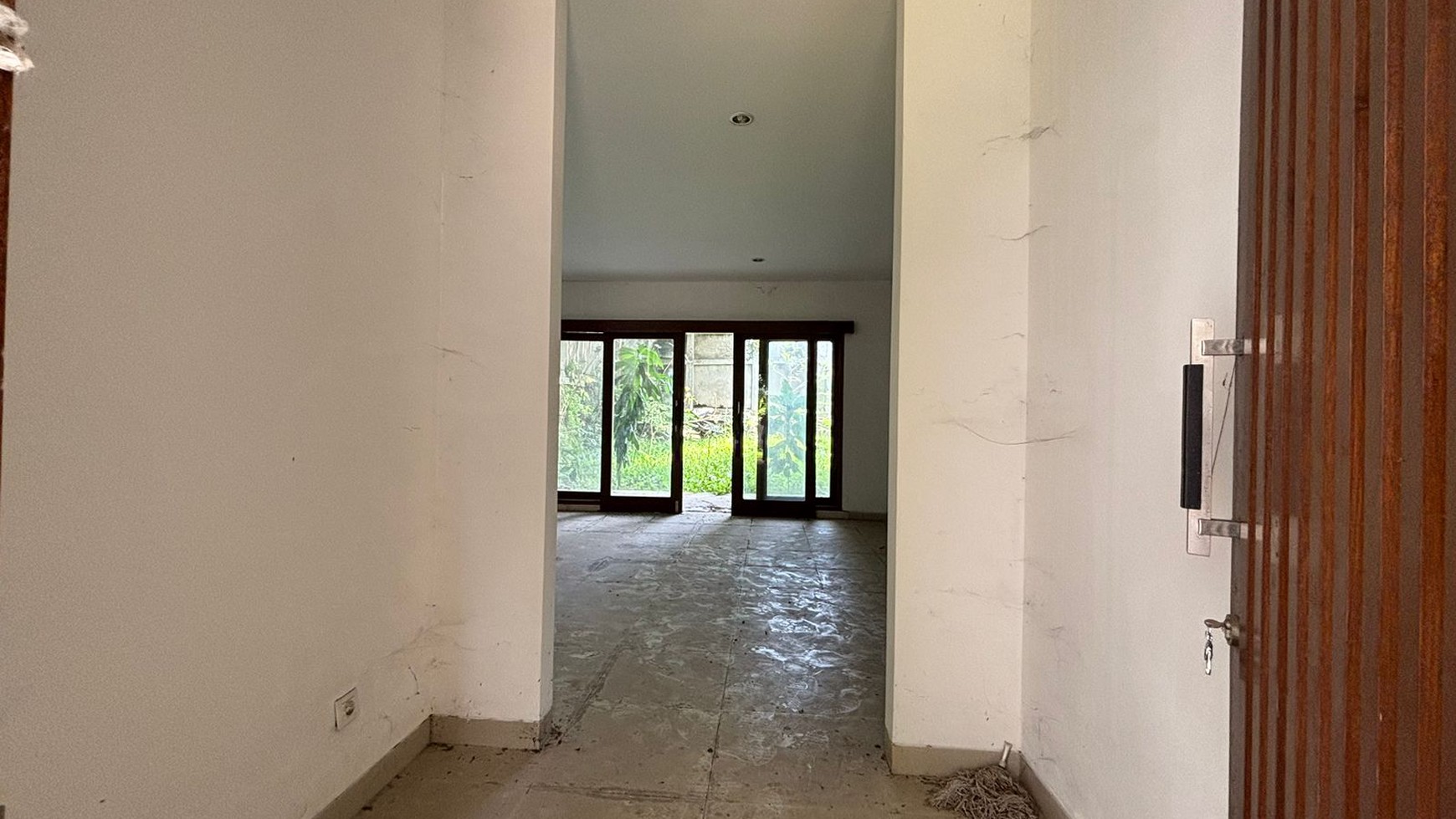 Rumah Hitung Tanah Area Cipete