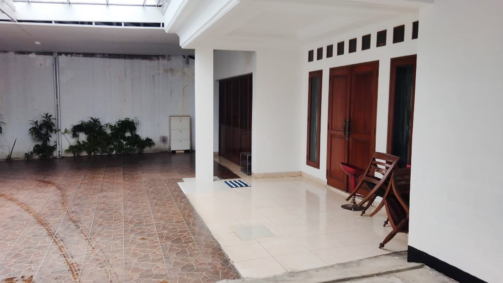 Rumah Hitung Tanah Area Cipete