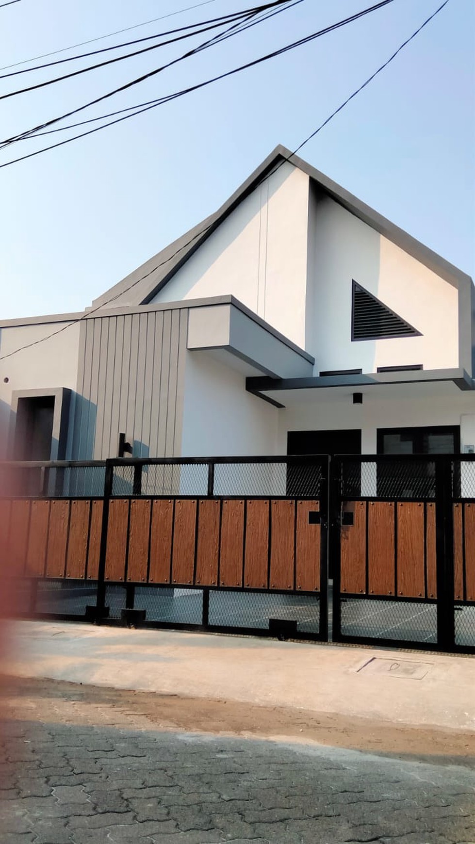 Rumah Hitung Tanah Area Cipete