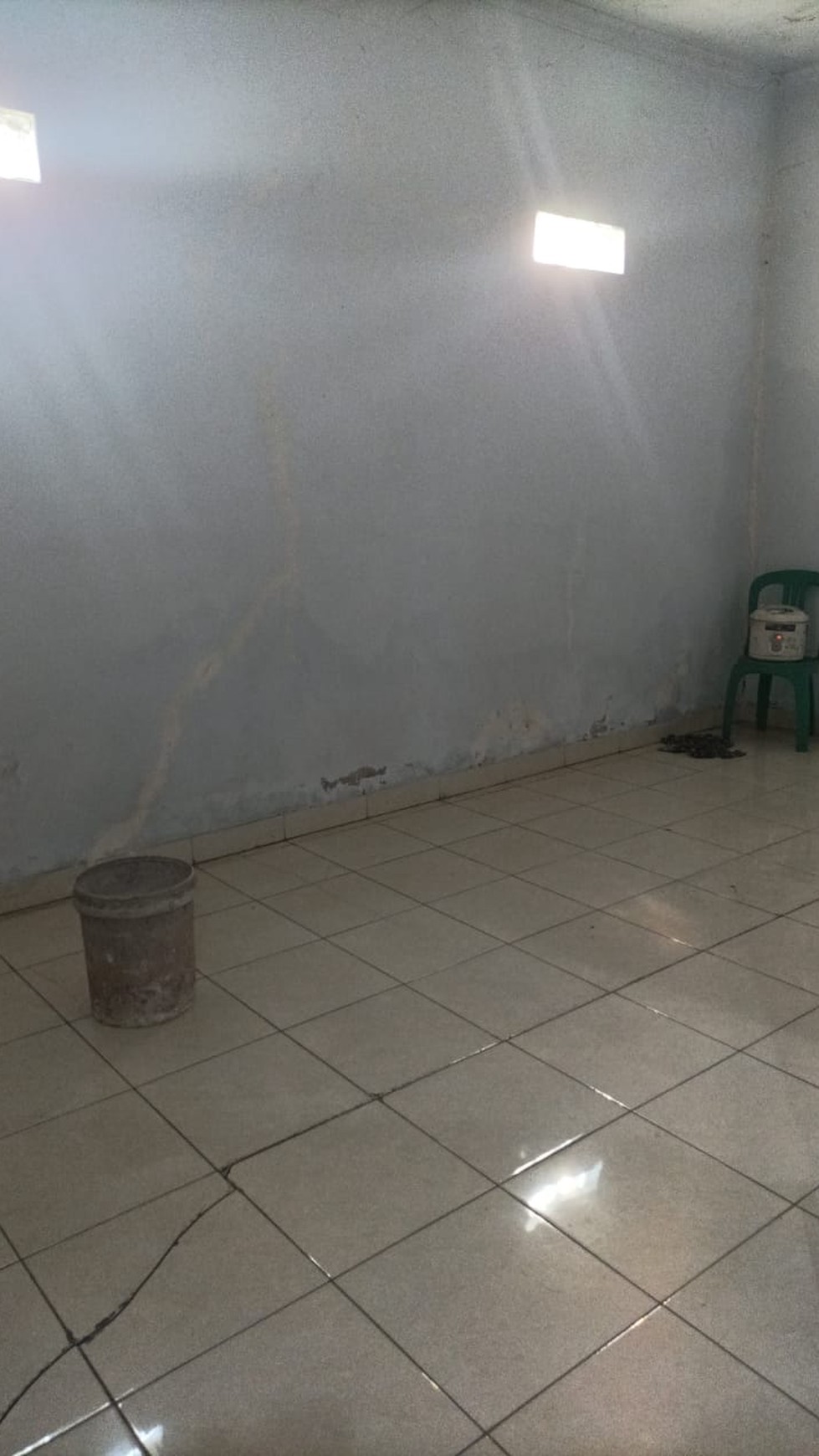 Di Jual Cepat Rumah di Depan Jalan