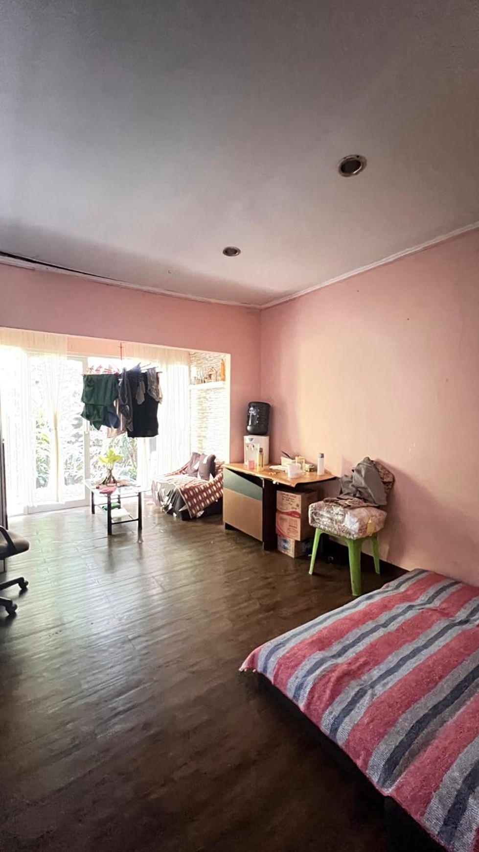 Rumah Bagus Di River Park Bintaro Jaya Sektor 8, Tangerang selatan