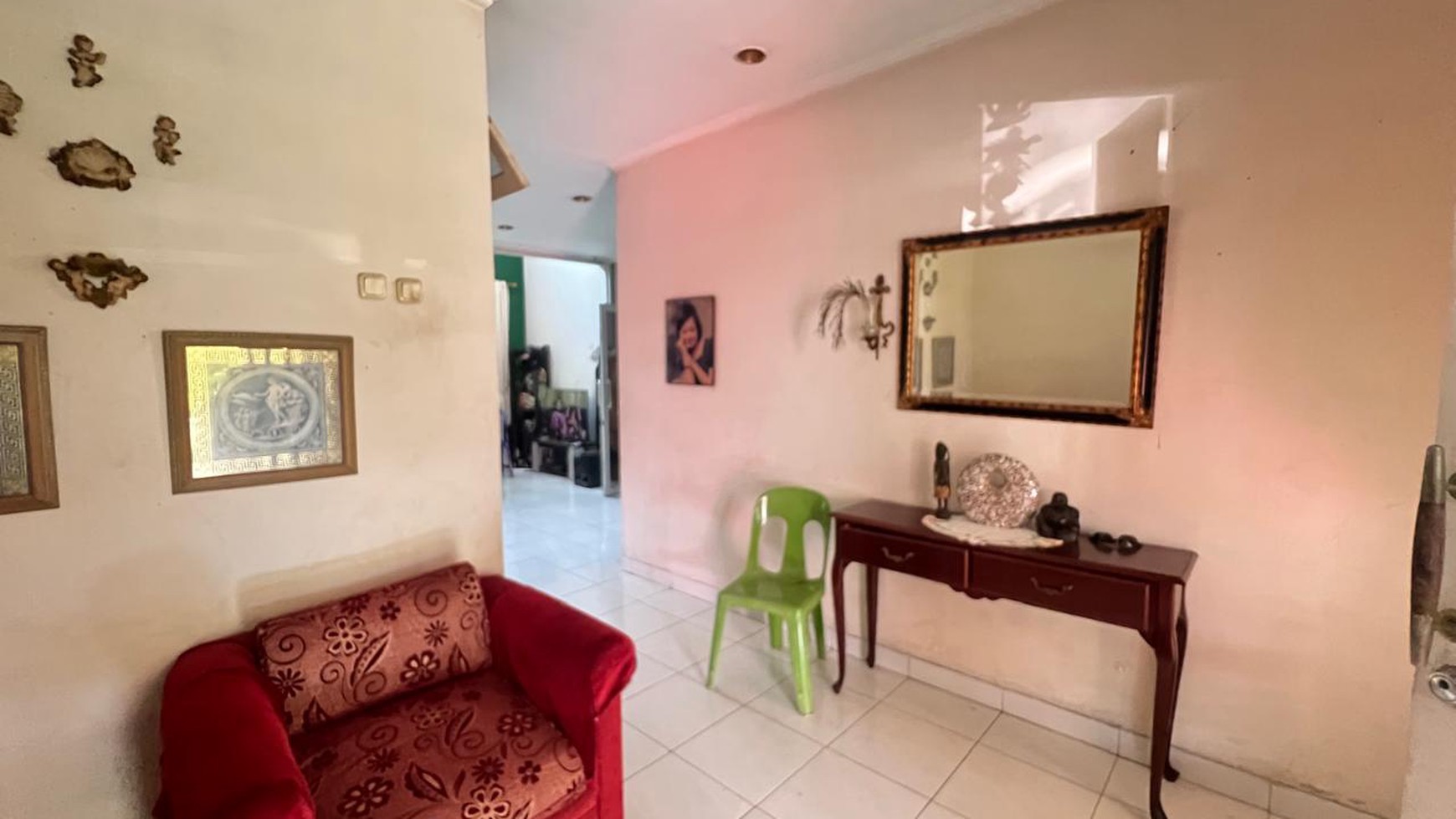 Rumah Bagus Di River Park Bintaro Jaya Sektor 8, Tangerang selatan