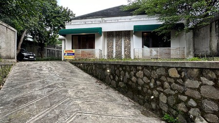 Rumah Bagus Di River Park Bintaro Jaya Sektor 8