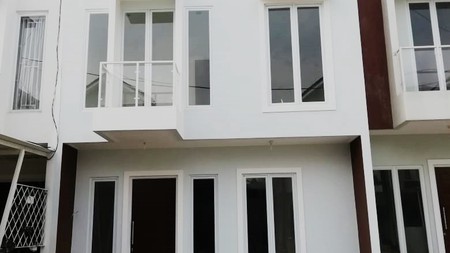 Rumah Bagus Di De Viva Bintaro Pondok Aren Tangerang Selatan