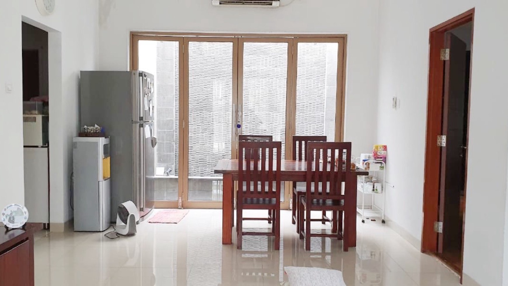 Rumah Hitung Tanah Area Cipete