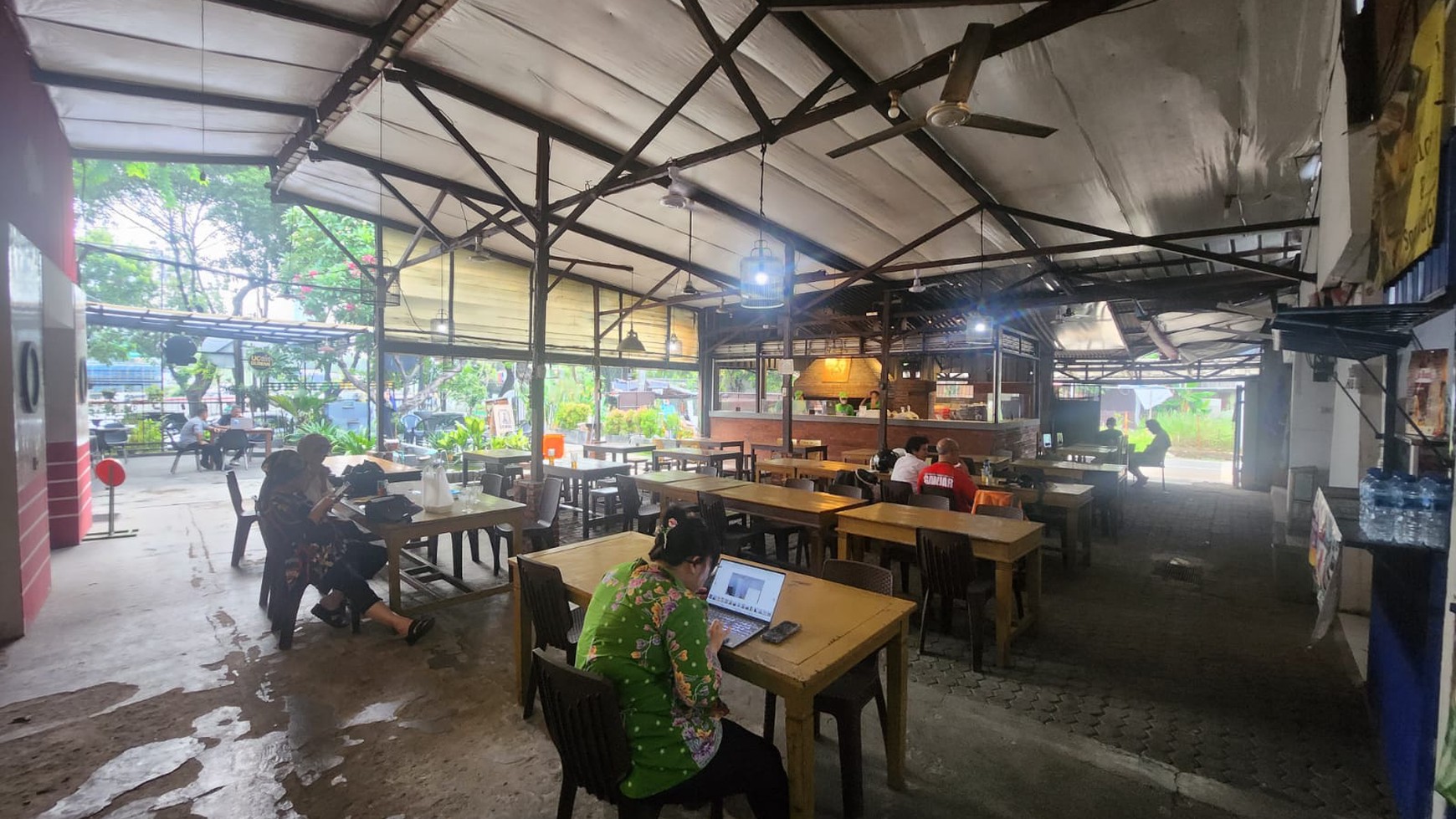 Rumah Hitung Tanah Area Cipete