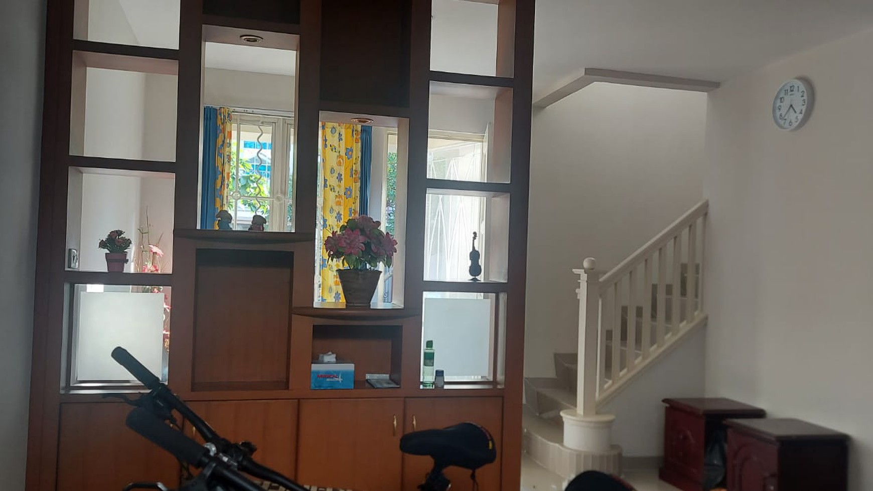 Dijual rumah di JL. Mentawai Taman imam bonjol Lippo karawaci Tangerang