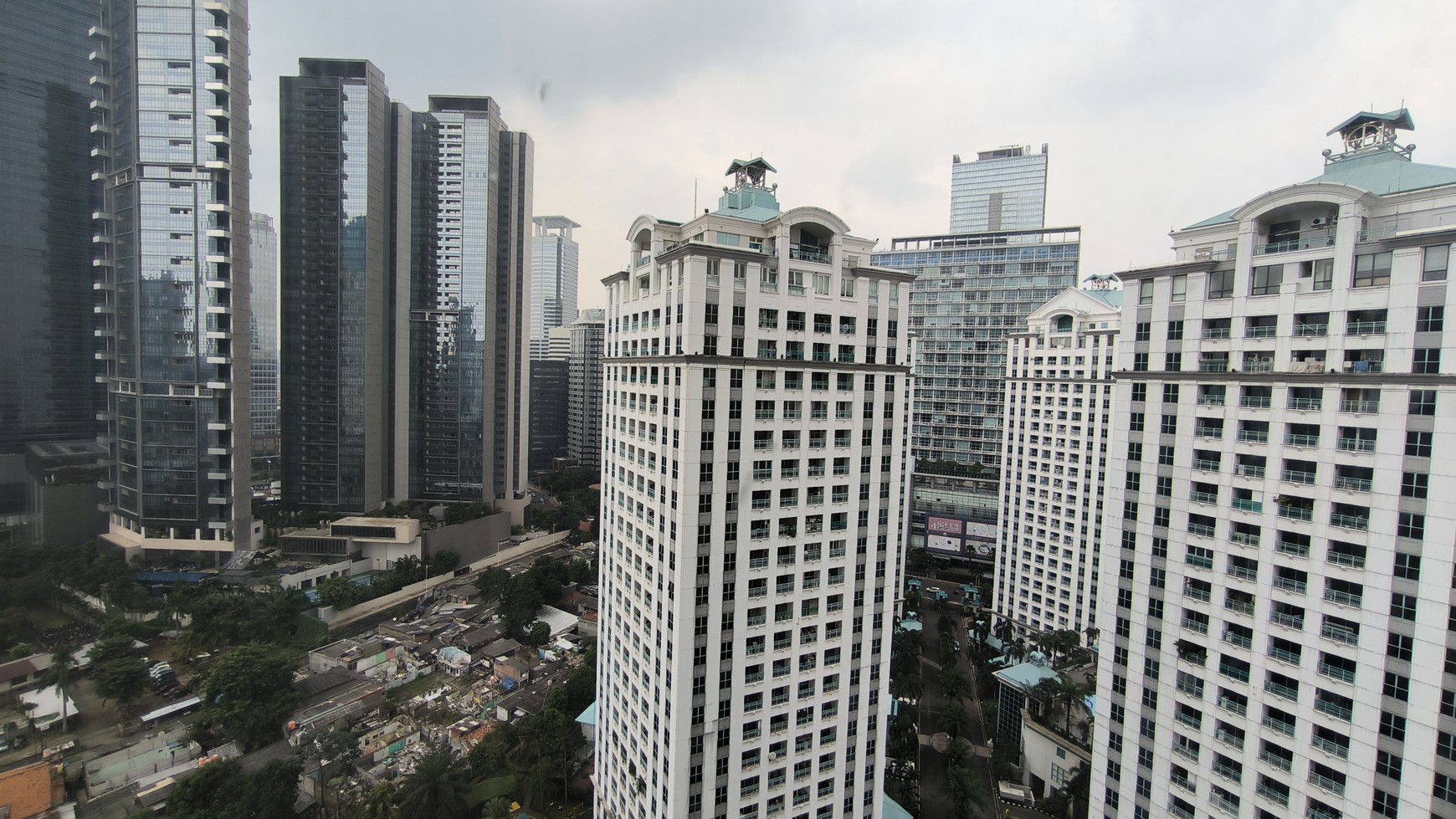 Apartement Sudirman Park - Lokasi Strategis - Kondisi Bagus & Terawat - Murah & Terjangkau - Disewakan 