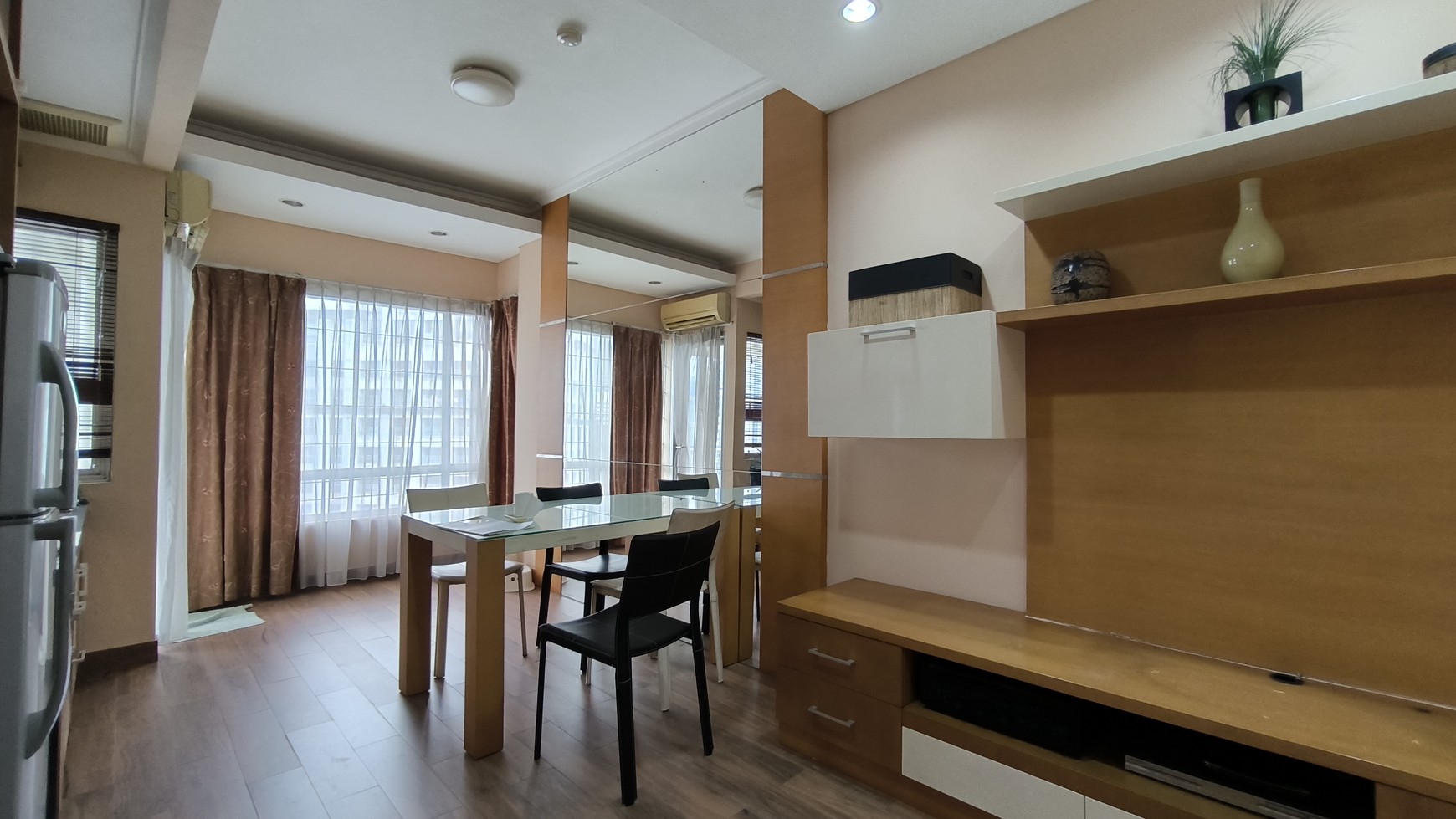 Apartement Sudirman Park - Lokasi Strategis - Kondisi Bagus & Terawat - Murah & Terjangkau - Disewakan 