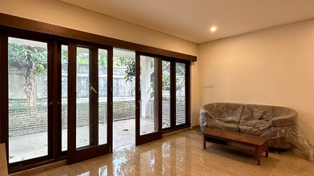 Rumah Bagus di River Park Bintaro Jaya 8,