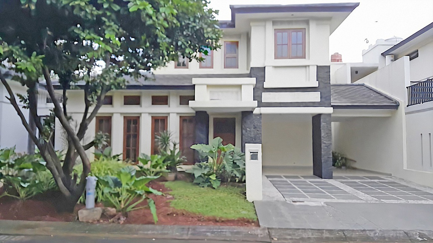 Rumah Bagus di Menteng Bintaro Jaya