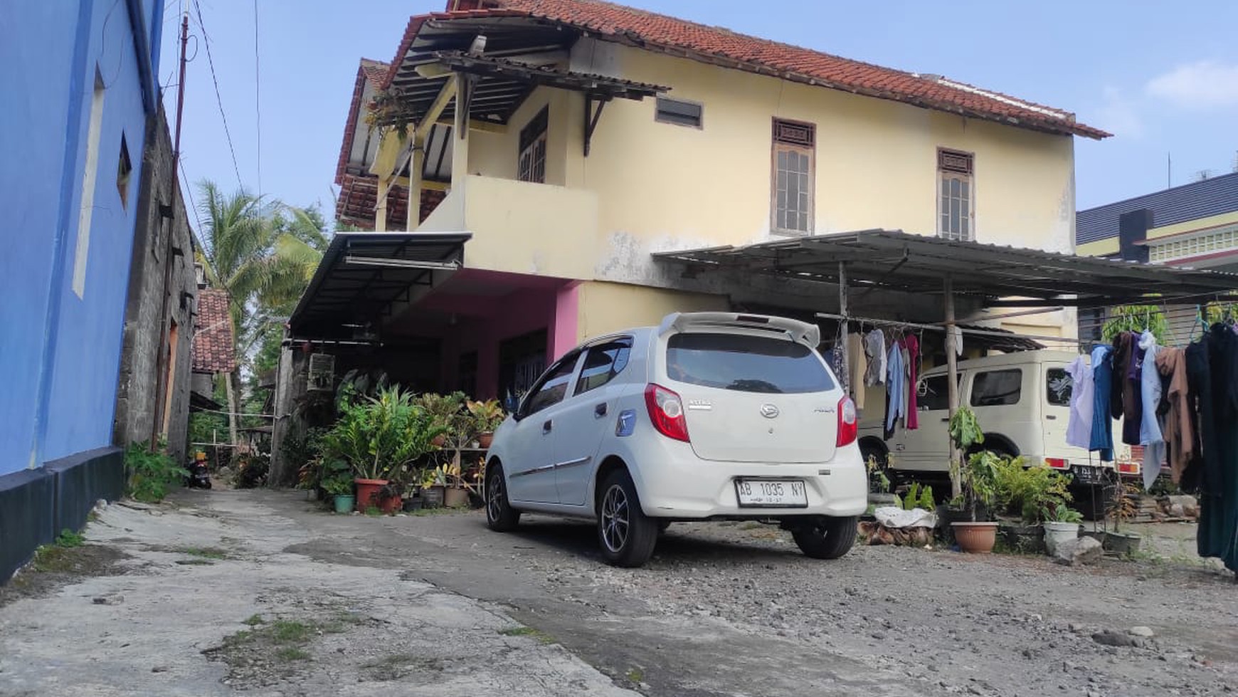 Rumah 2 Lantai Lokasi Dekat kampus UII Terpadu Ngemplak Sleman 