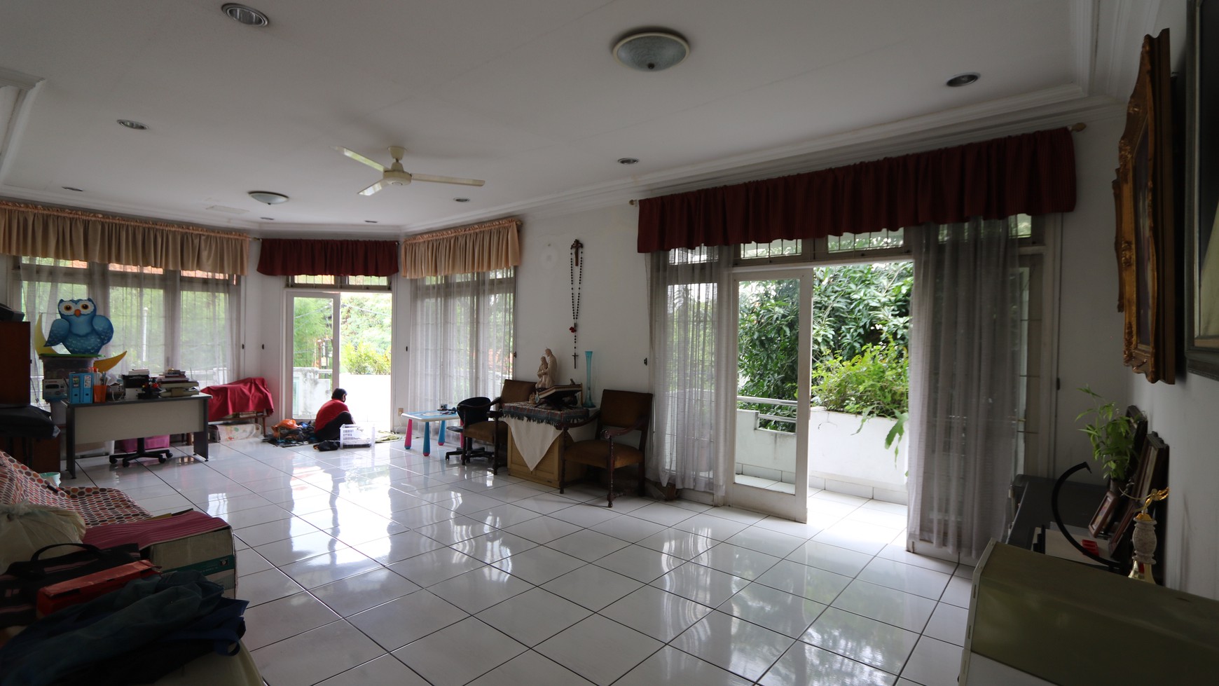 DIJUAL RUMAH YANG NYAMAN SEJUK & ASRI BUKIT PERMAI CIBUBUR / For Sale a comfort house in Bukit Perma Cibubur