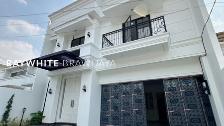 Brand New House American Style Area Pondok Indah