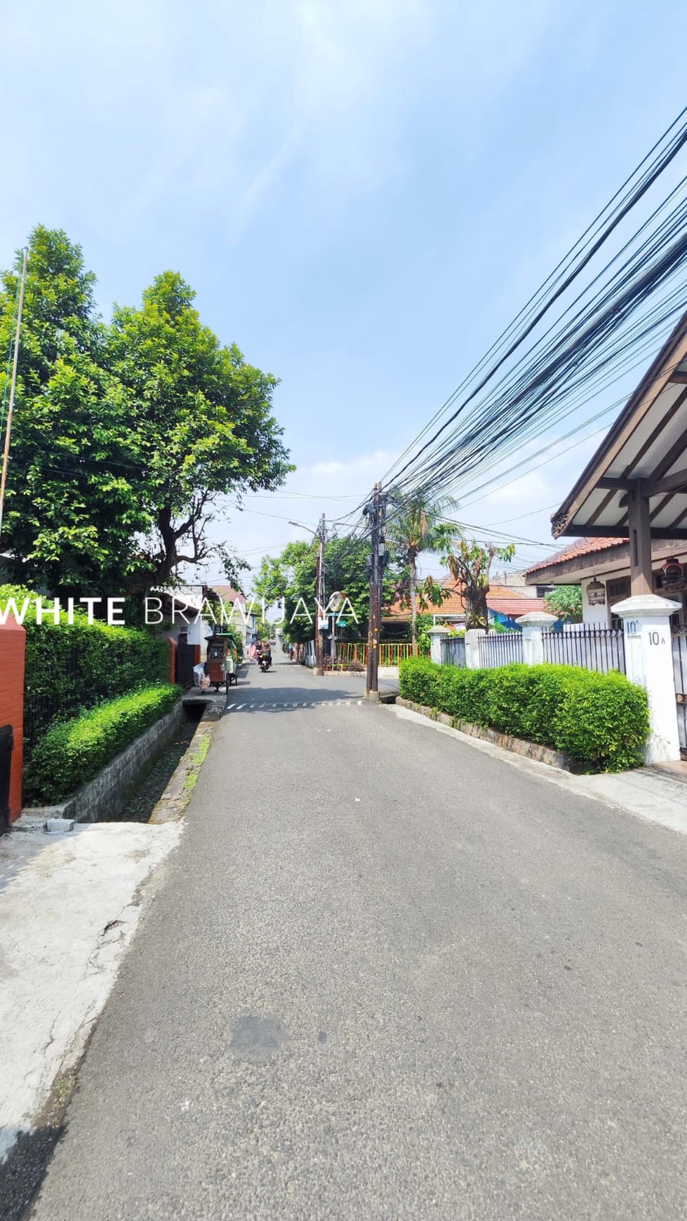 Rumah Siap Huni Lingkungan Tenang Area Duren Tiga