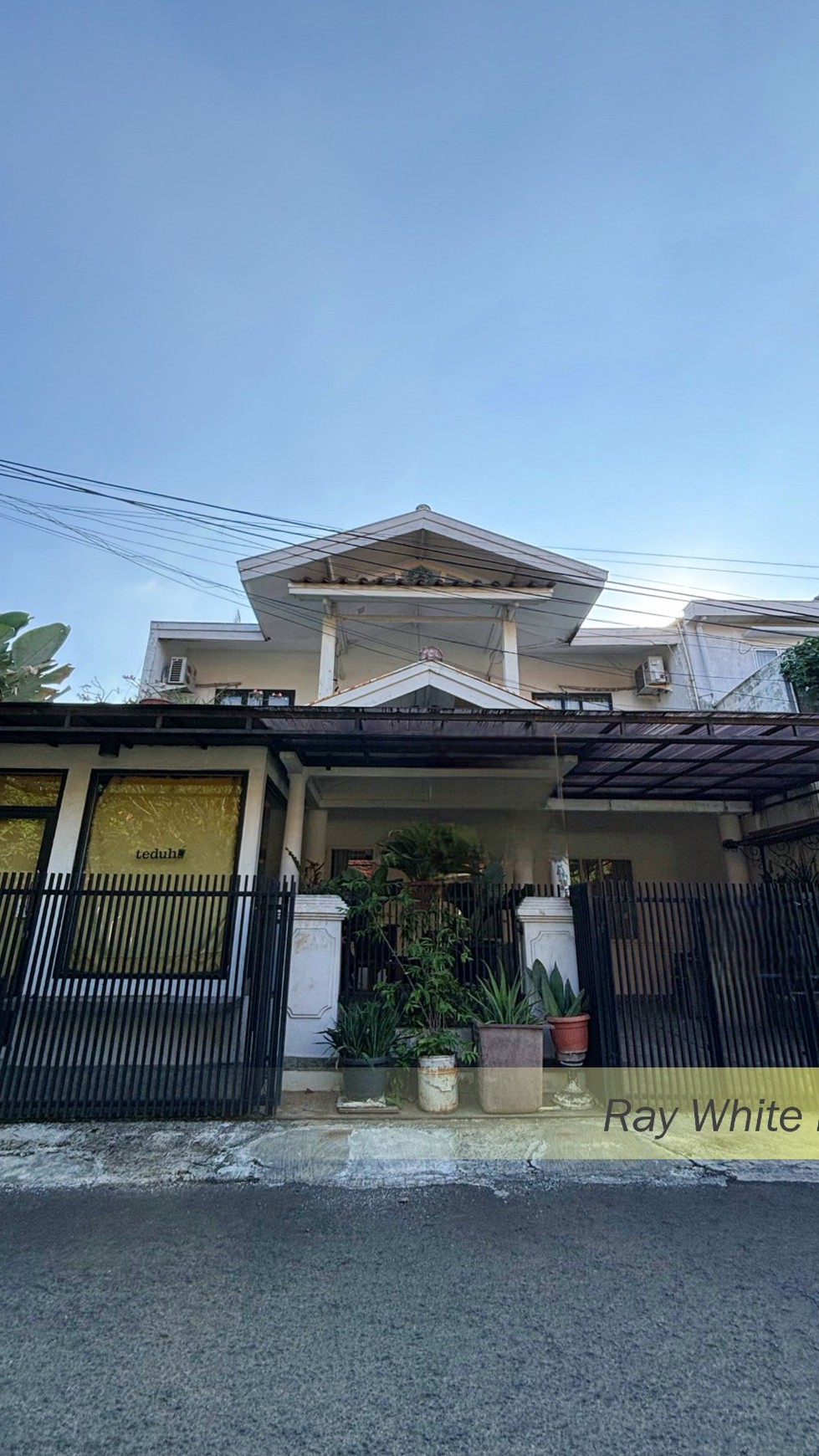 RUMAH BINTARO JAYA SEKTOR 1, JAKARTA SELATAN