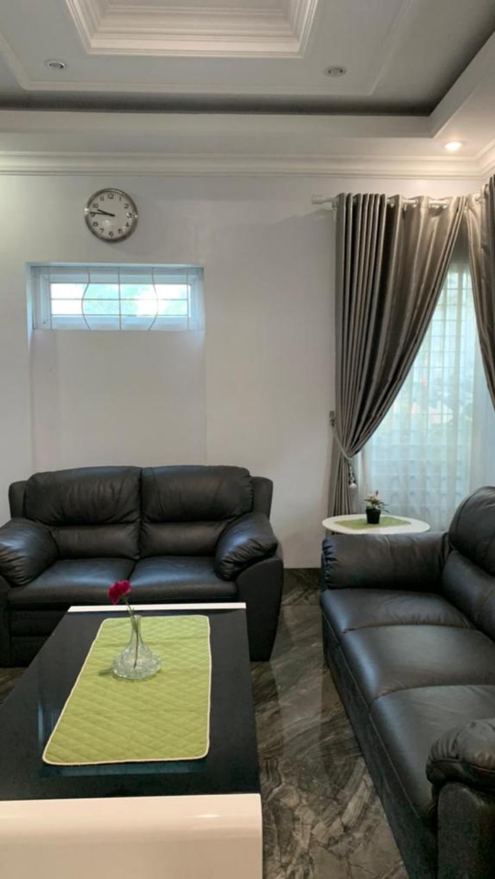 Rumah Hoek Bagus, Full Furnished di Graha Raya Bintaro