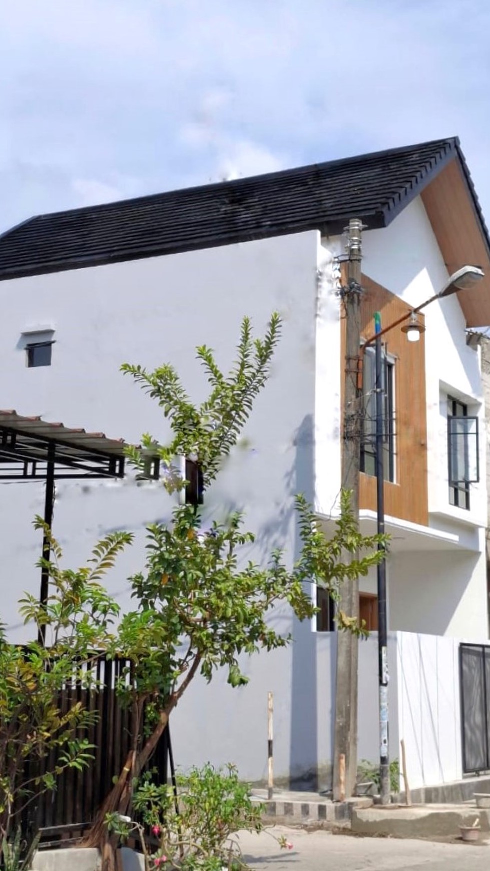 Rumah Hitung Tanah Area Cipete