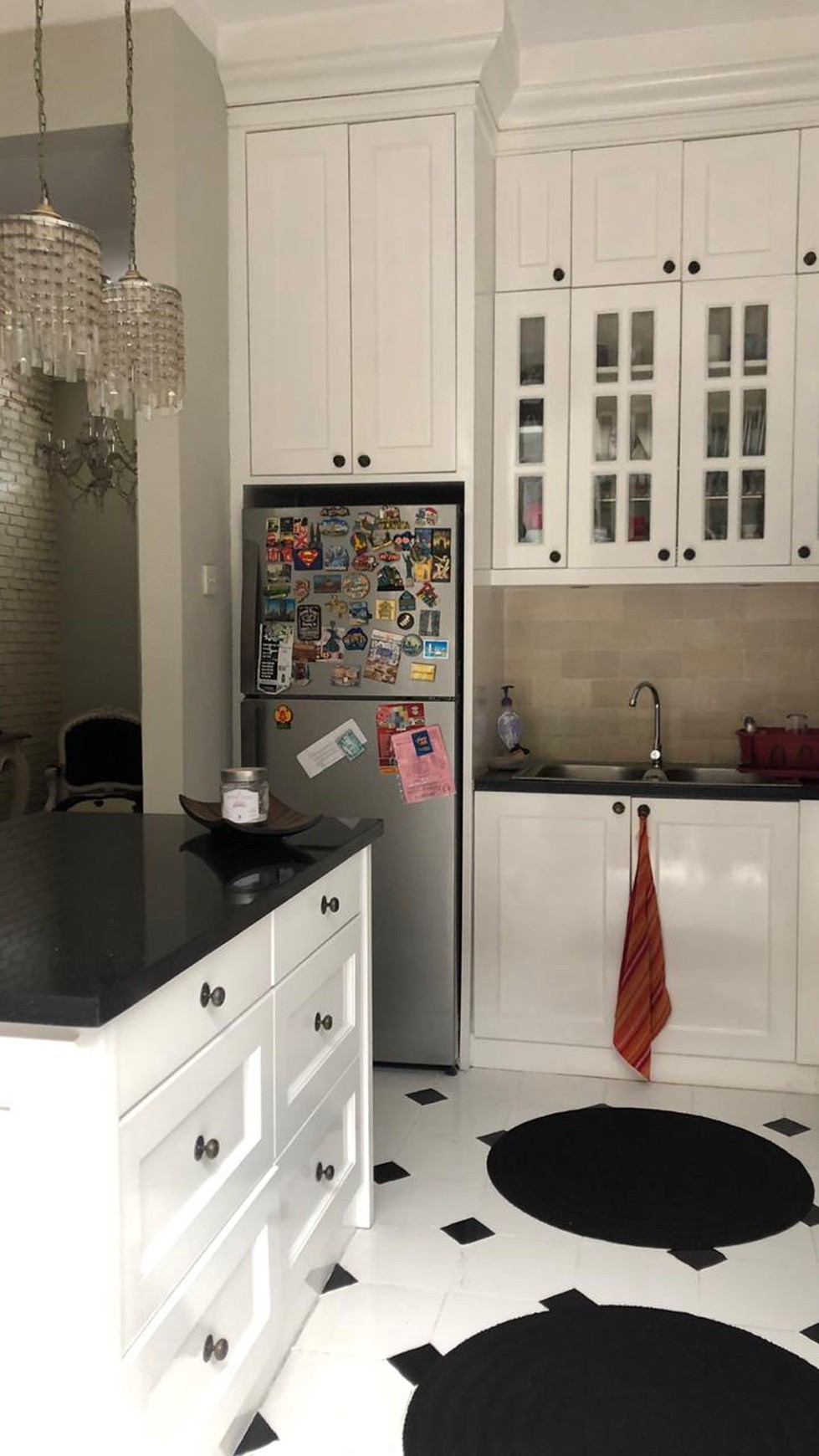 Rumah Hitung Tanah Area Cipete