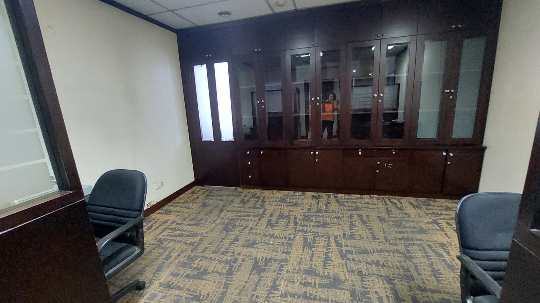 Office Space Wisma SMR Sunter, Luas 192m2