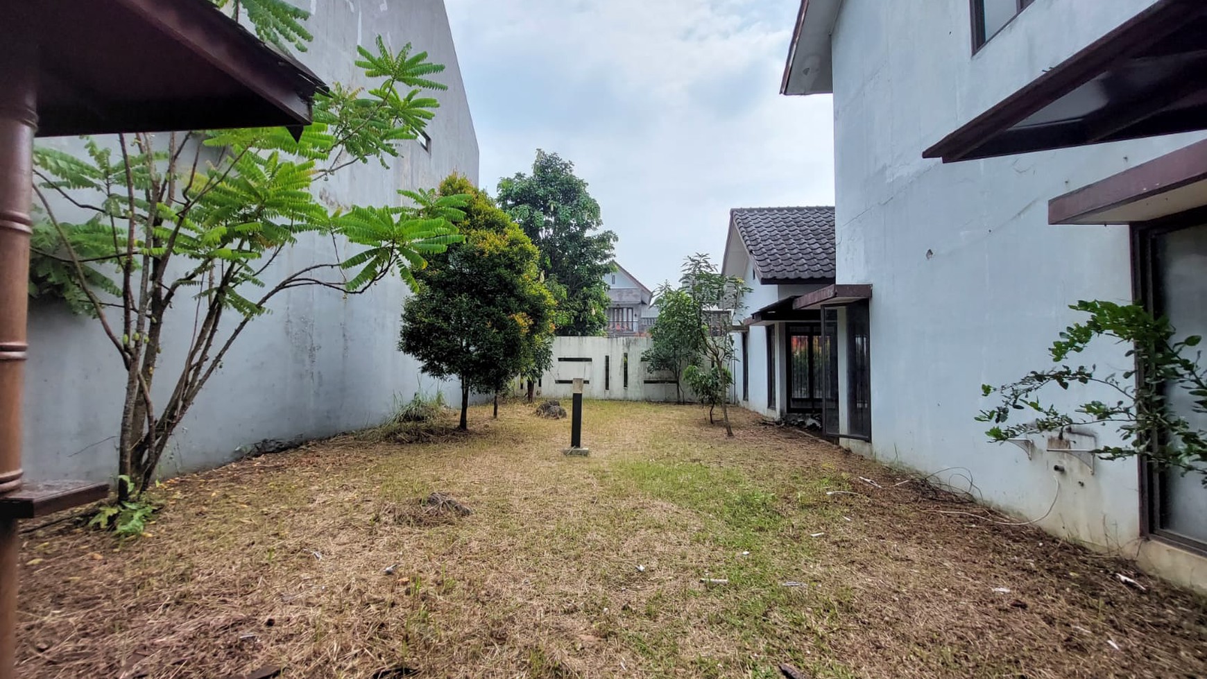 Rumah Mewah dalam Cluster Premium di Bogor Selatan