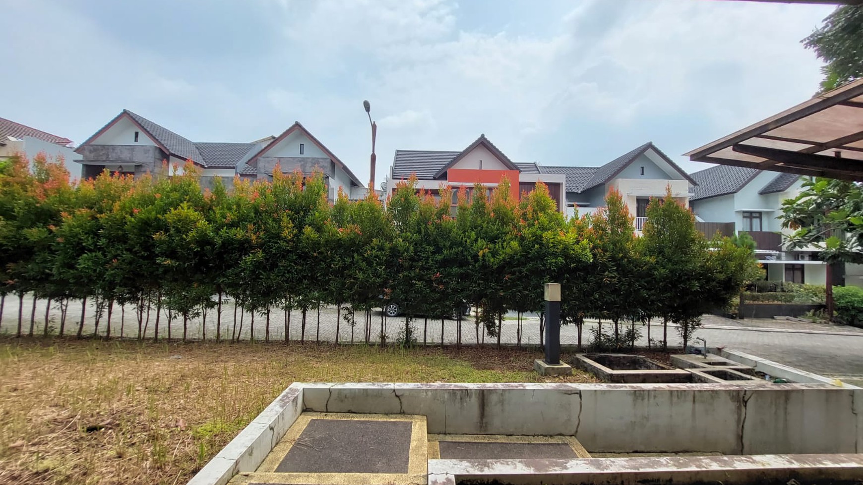 Rumah Mewah dalam Cluster Premium di Bogor Selatan