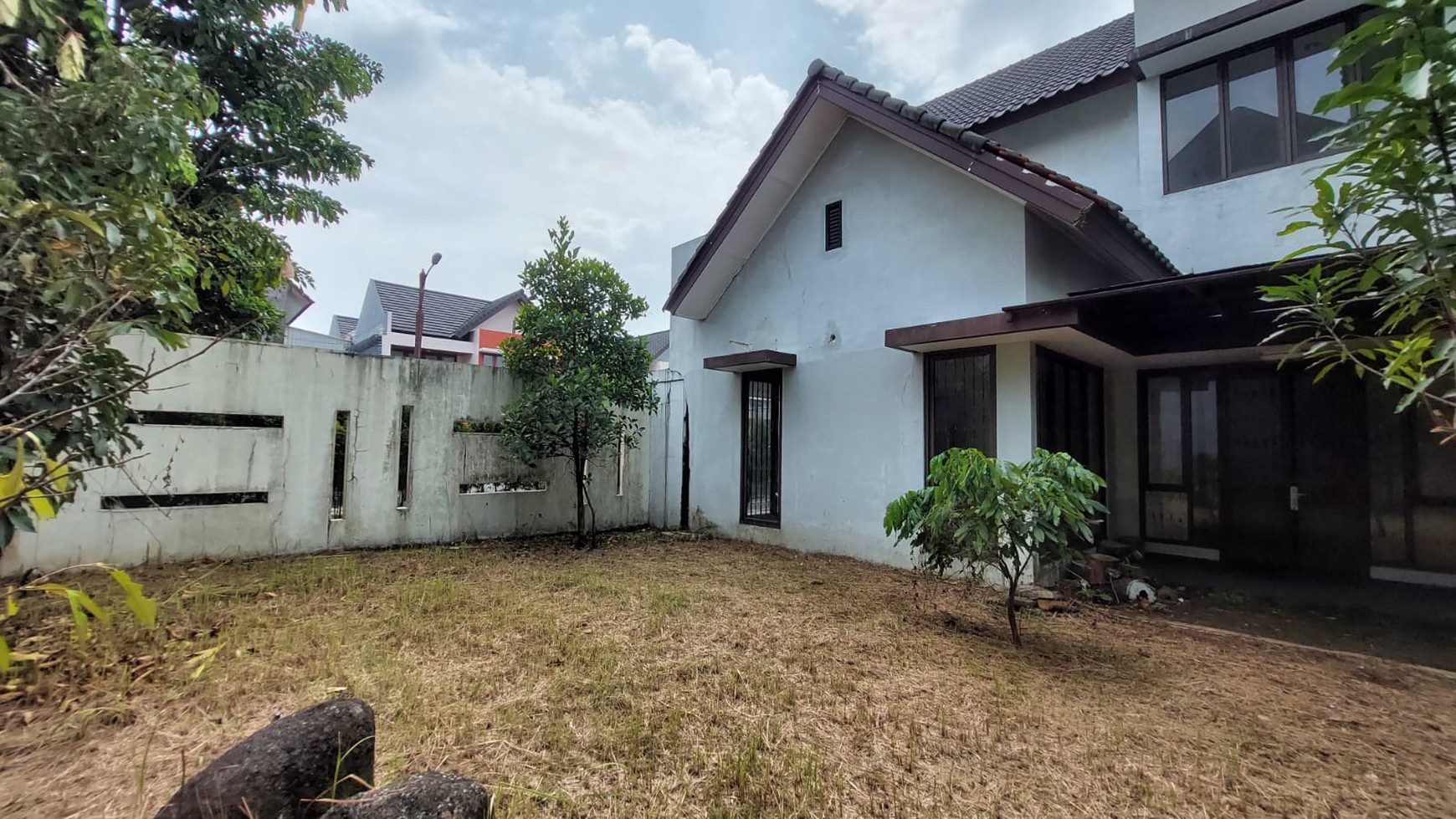 Rumah Mewah dalam Cluster Premium di Bogor Selatan