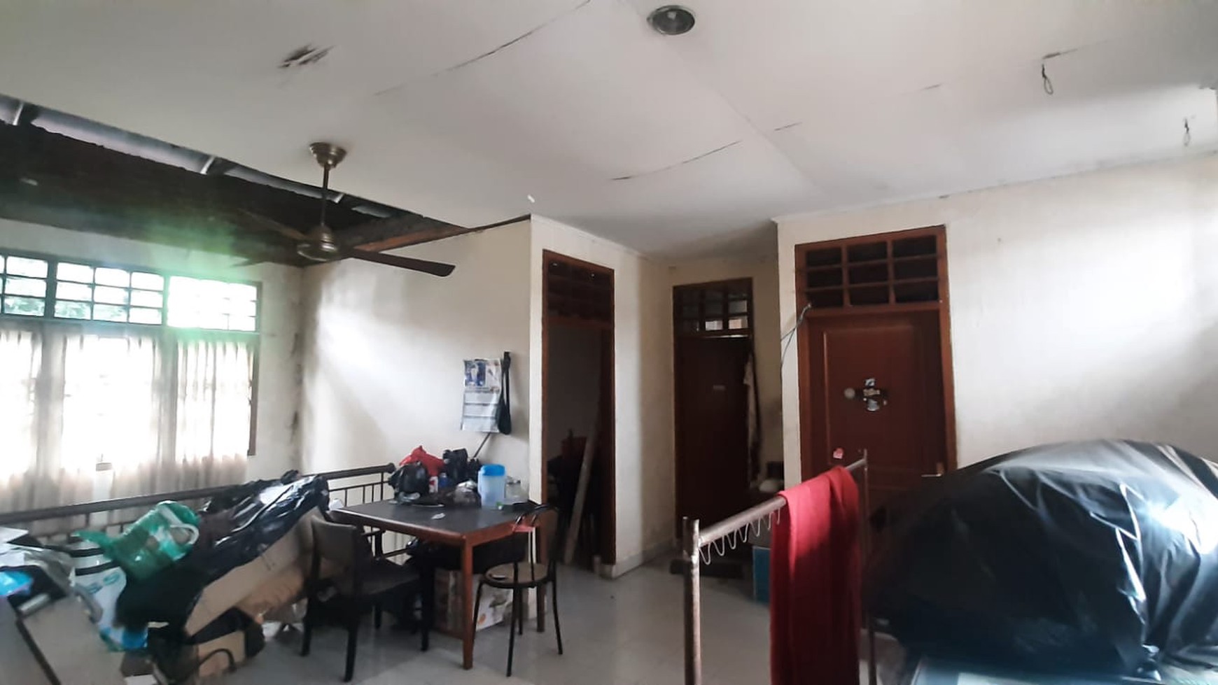 Rumah Hommy Diarea Jl Mandar, Hanya 5Menit Kearah Stasiun & Toll 