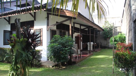 Kavling bonus rumah dengan halaman yang asri, bebas banjir di Pondok Aren