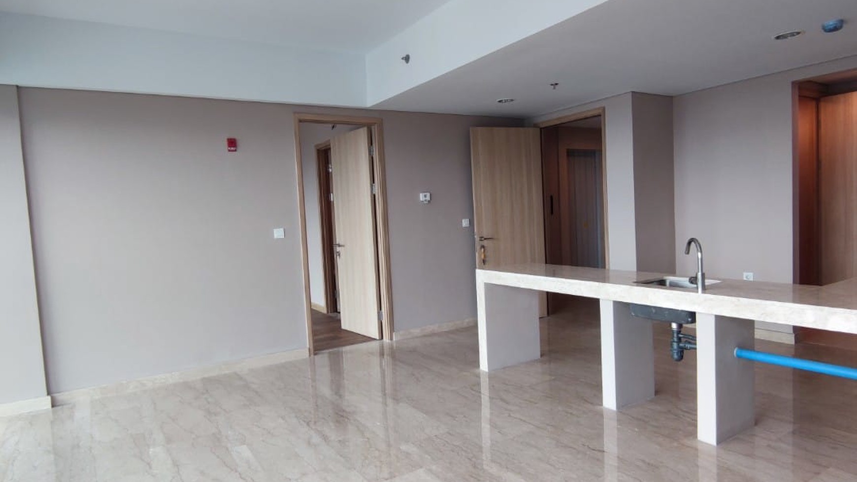 Dijual rugi apartemen Holland Village 2, Jakarta Pusat