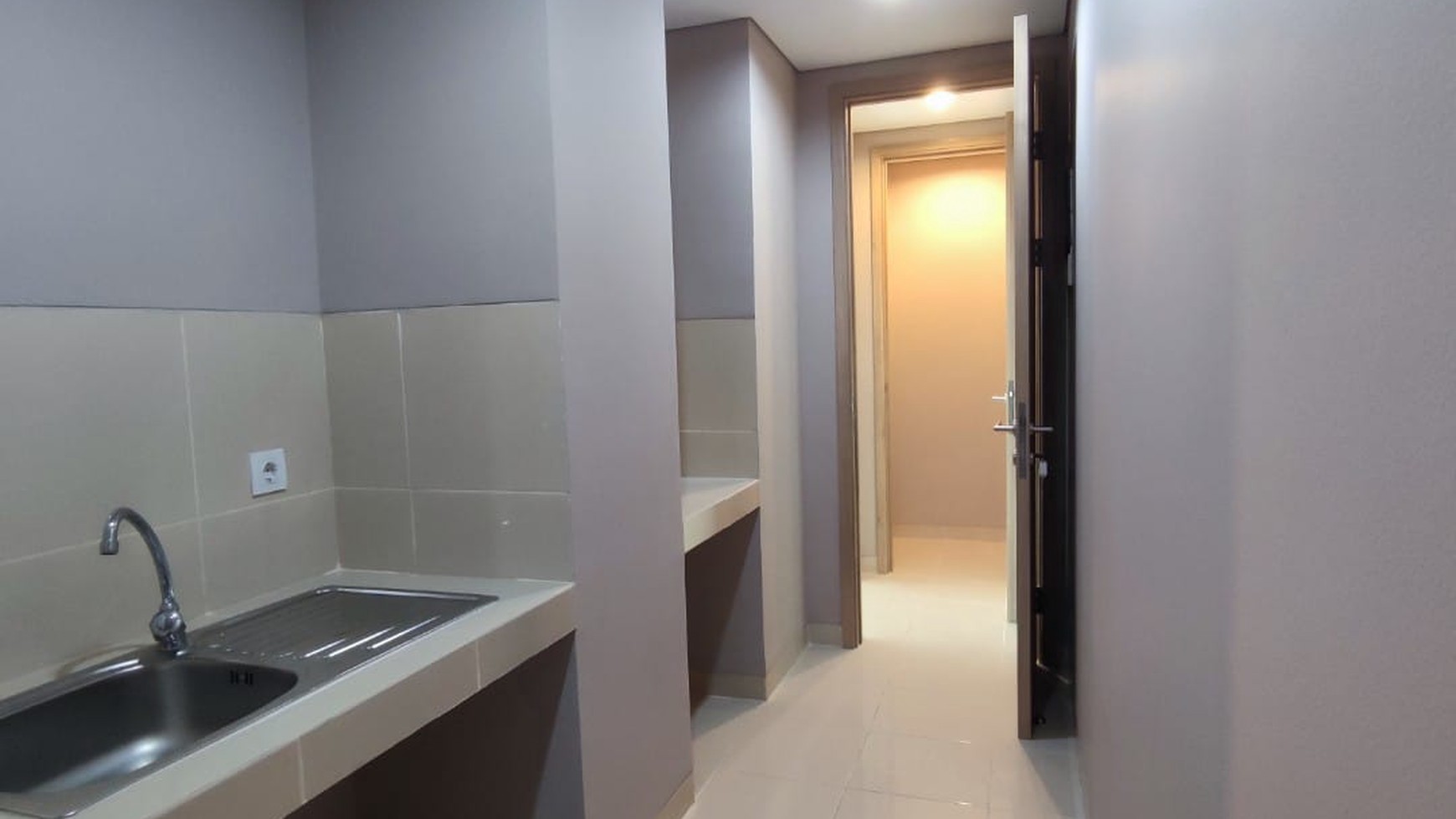 Dijual rugi apartemen Holland Village 2, Jakarta Pusat