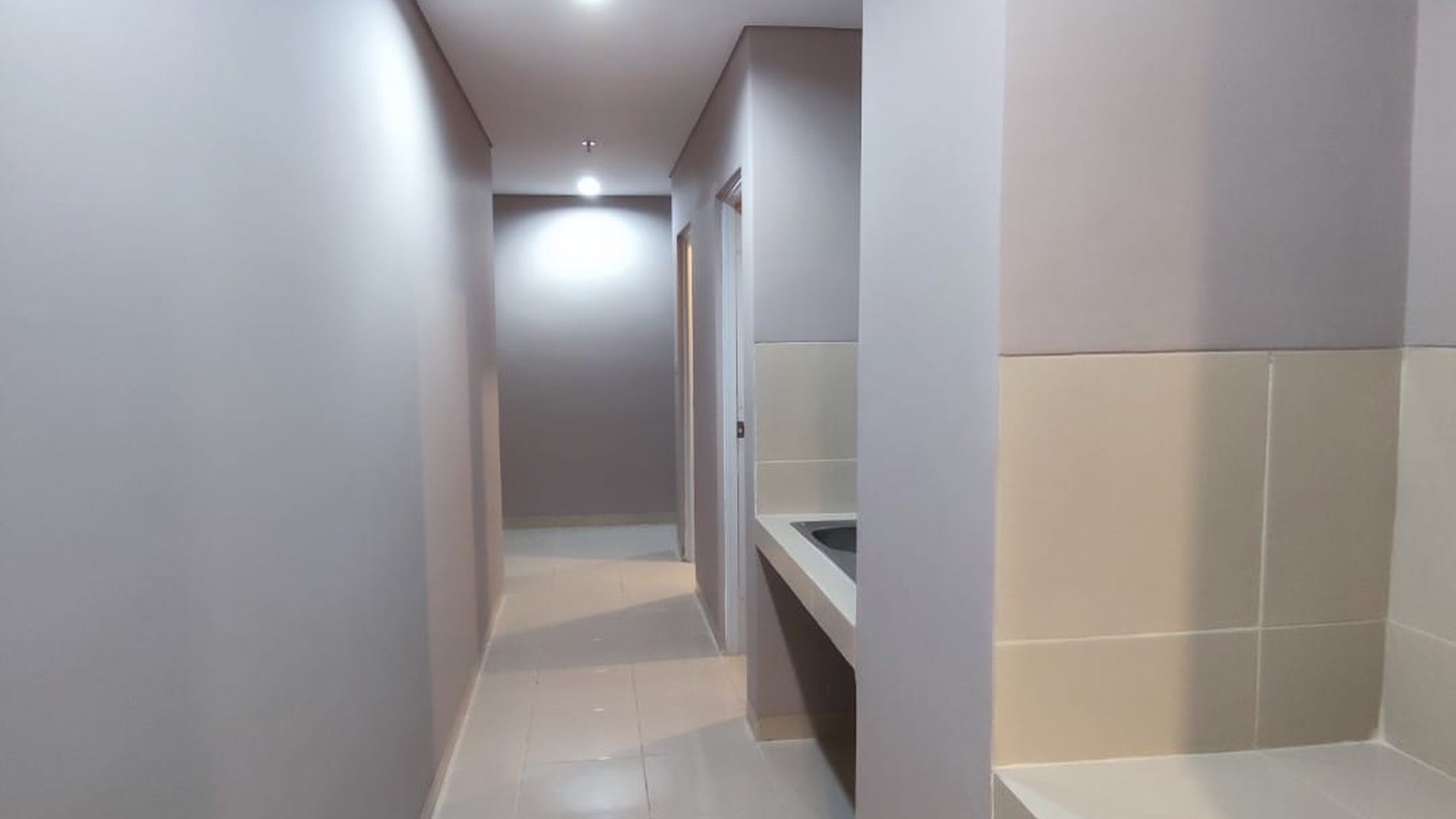 Dijual rugi apartemen Holland Village 2, Jakarta Pusat