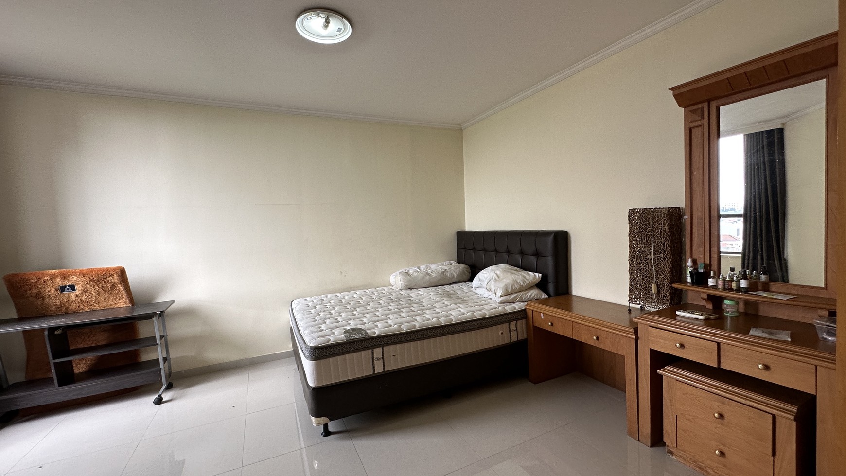 Disewakan Apartemen Taman Rasuna Tower 12