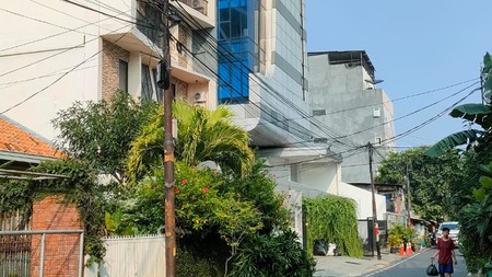 Dijual Tanah di Area Commercial 