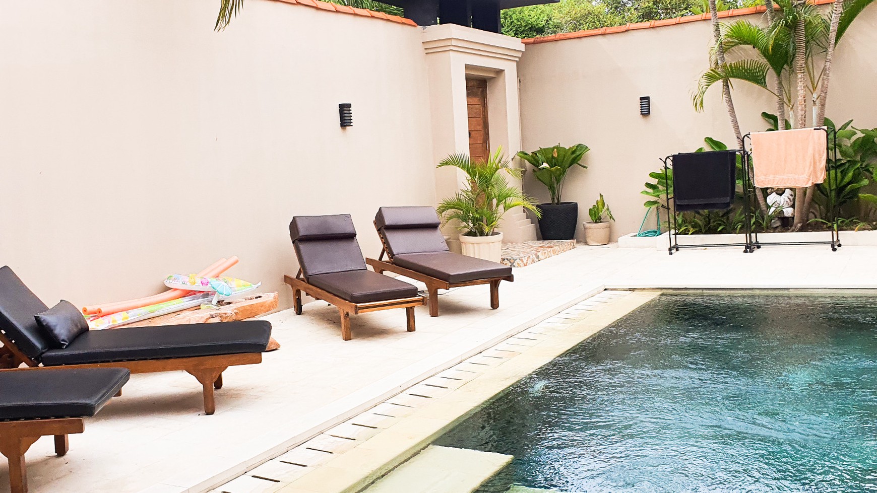 Rumah Hitung Tanah Area Cipete