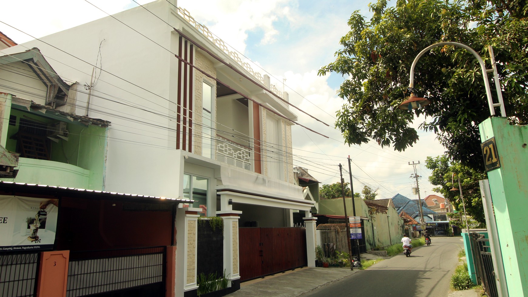 Rumah & Tempat Usaha strategis hanya 2 km ke Tugu Jogja