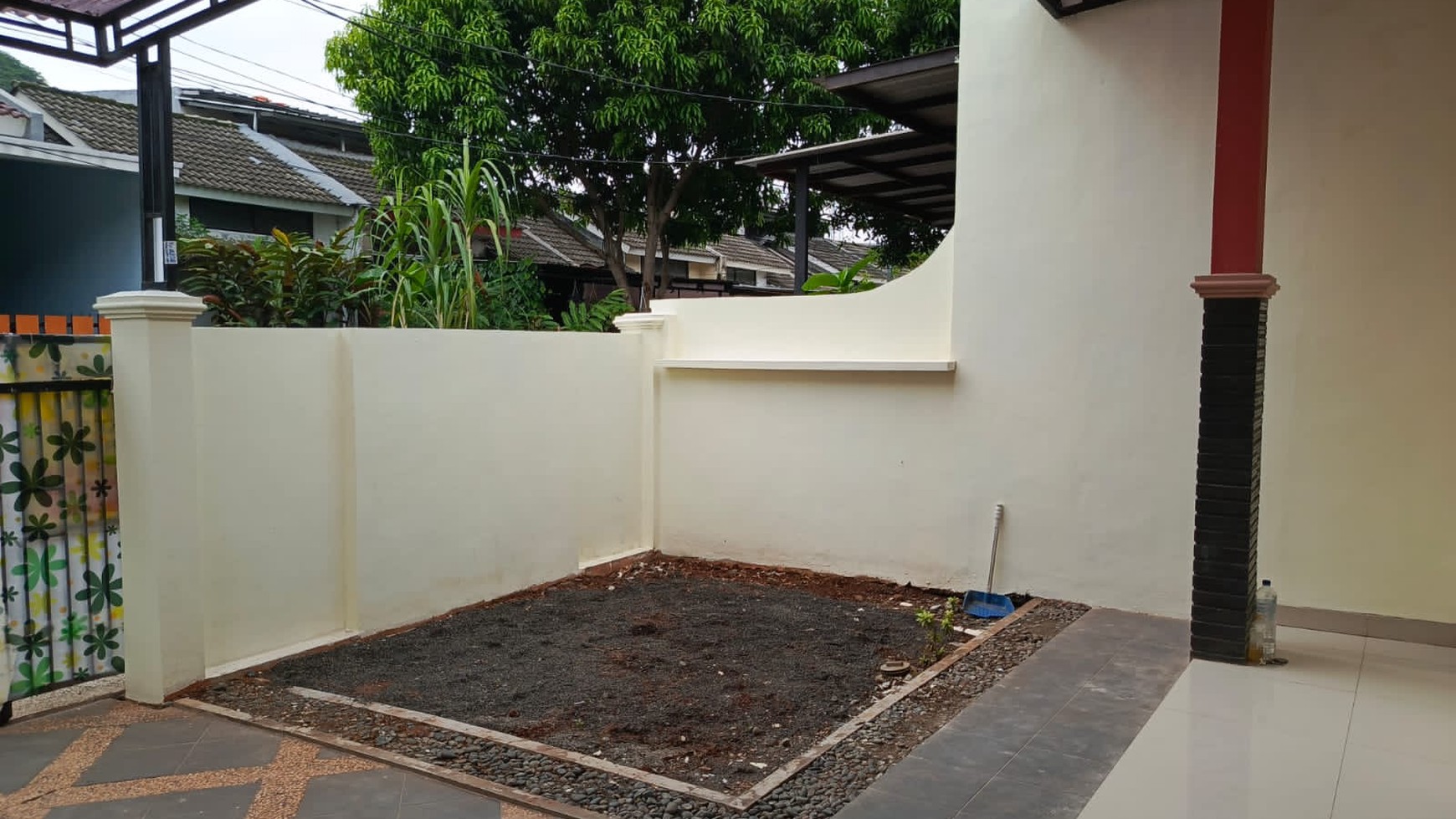 Dijual Rumah Asri Baru Renov  Graha Cibubur View Kranggan jatisampurna