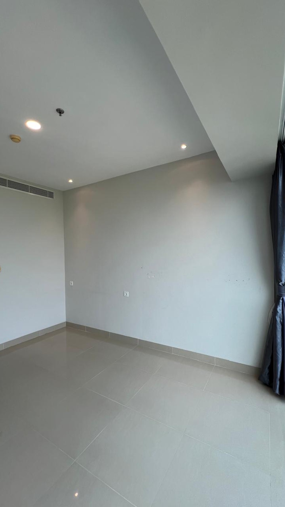 Dijual apartemen U- Residence  Tower 3 view golf,semi furnish  dan siap huni