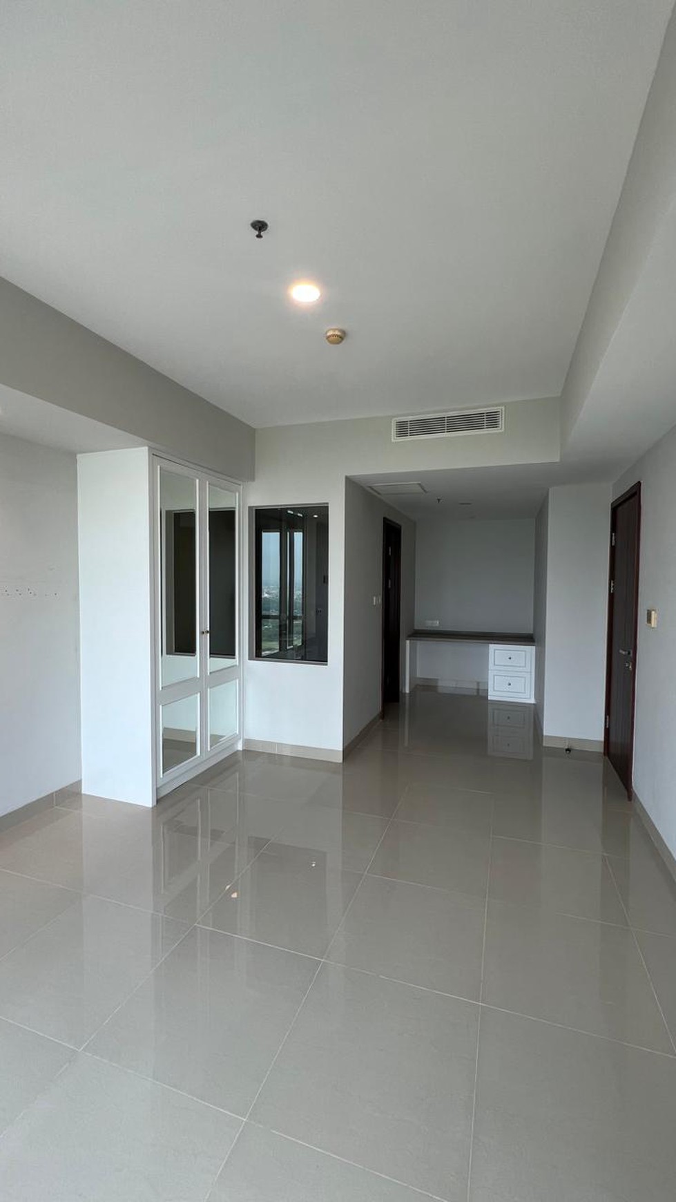 Dijual apartemen U- Residence  Tower 3 view golf,semi furnish  dan siap huni