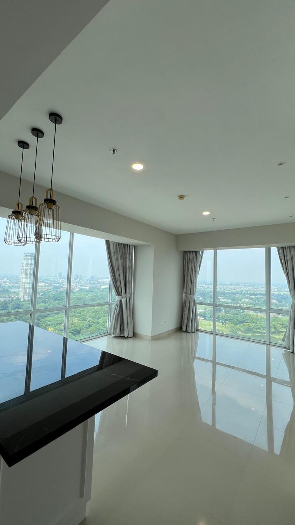 Dijual apartemen U- Residence  Tower 3 view golf,semi furnish  dan siap huni