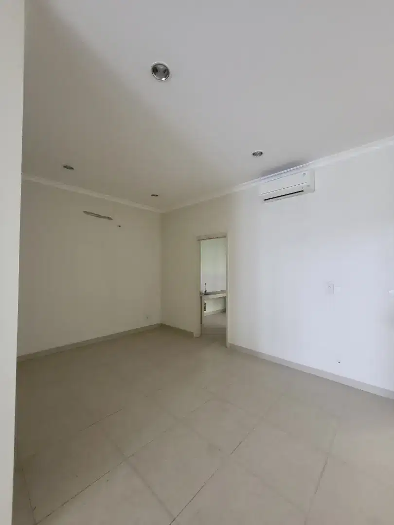 Best Price. Rumah mewah di cluster Maxwell, Gading Serpong