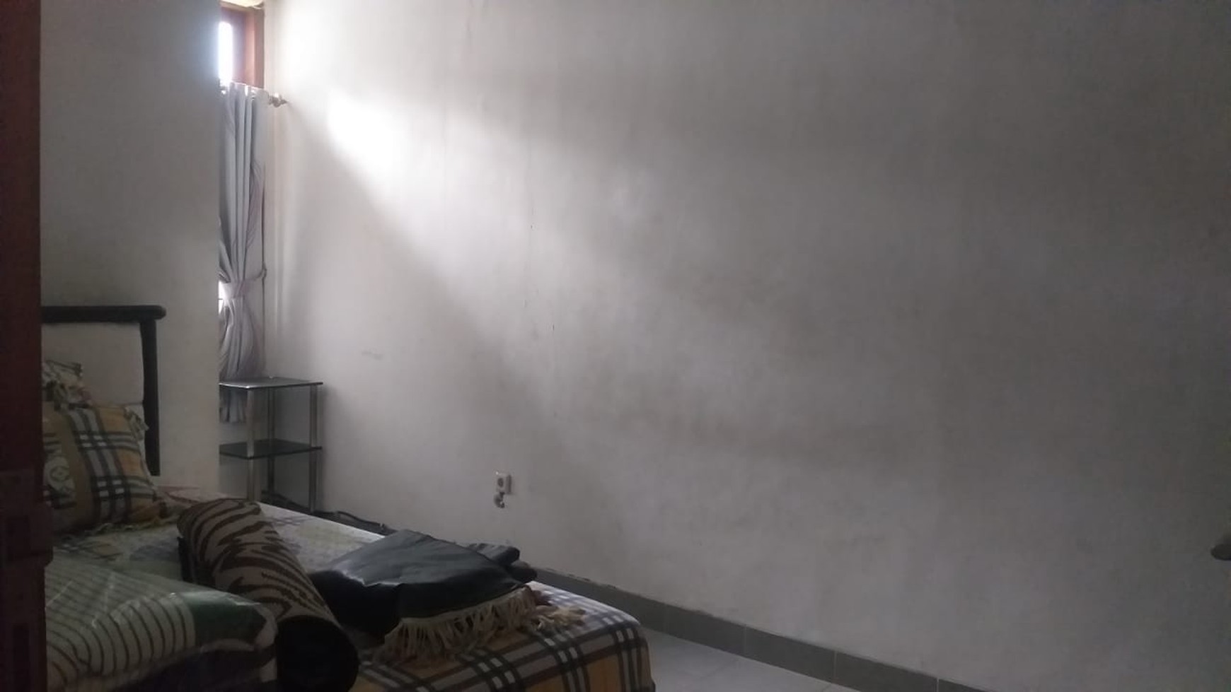 Jual  Murah!!! Rumah Cantik  di Cluster terdepan Kota Wisata 