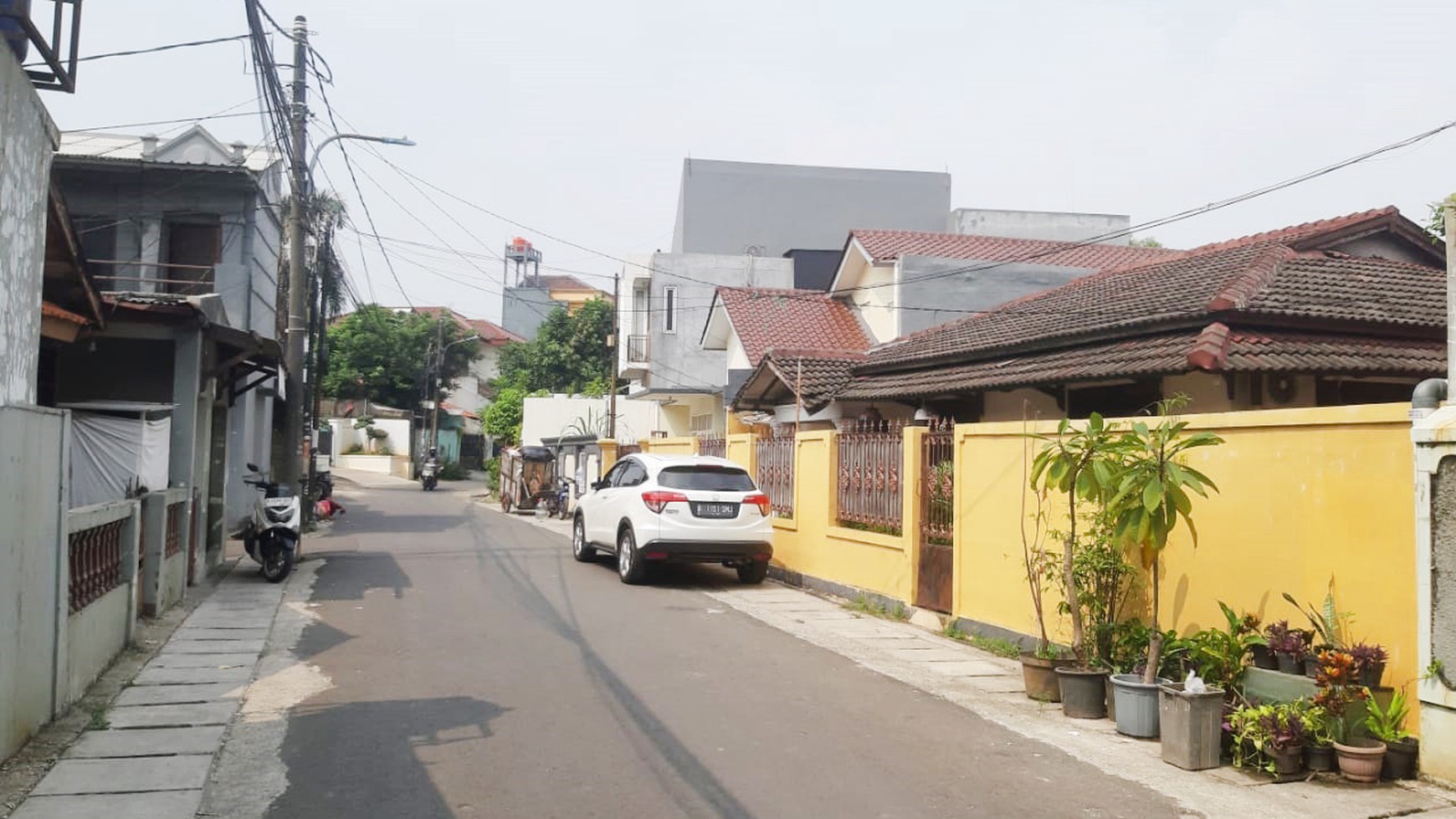 Rumah Hitung Tanah Area Cipete