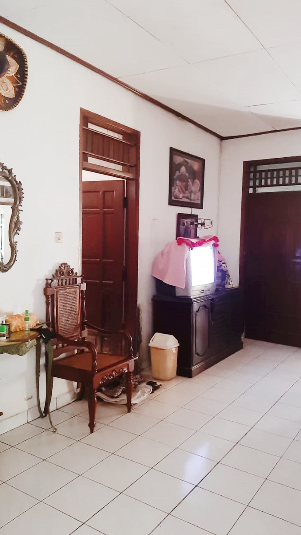 Rumah Hitung Tanah Area Cipete