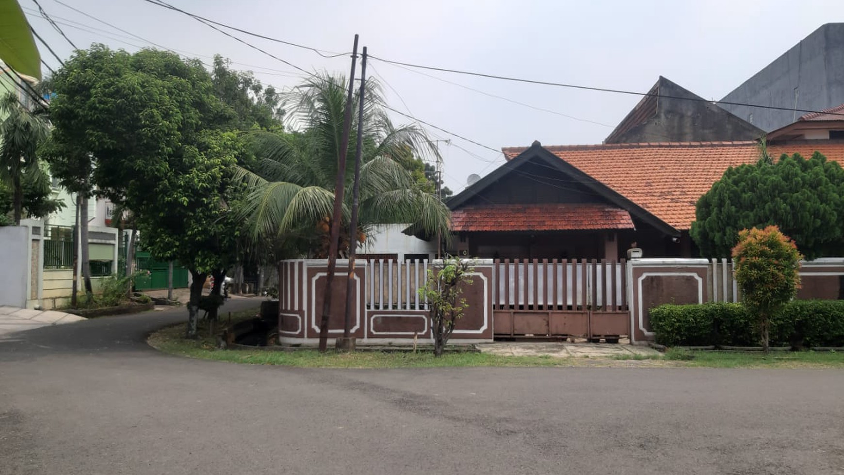 Rumah Hitung Tanah Area Cipete