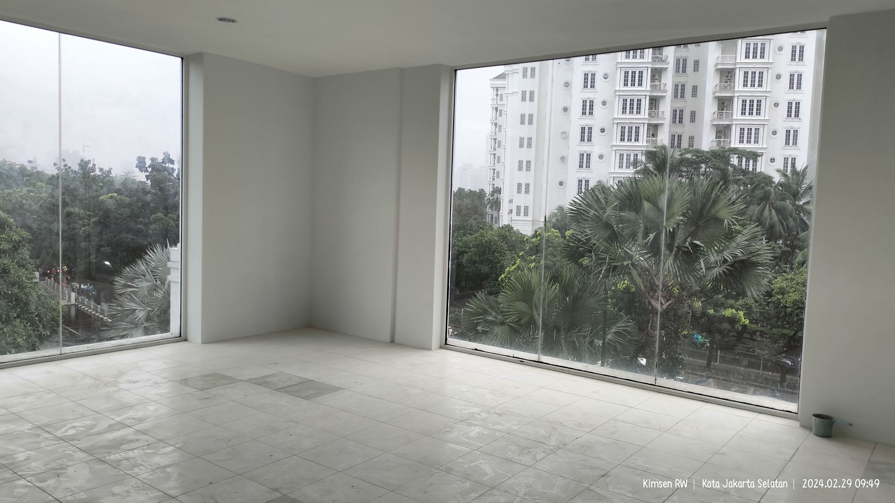 Rumah Hitung Tanah Area Cipete