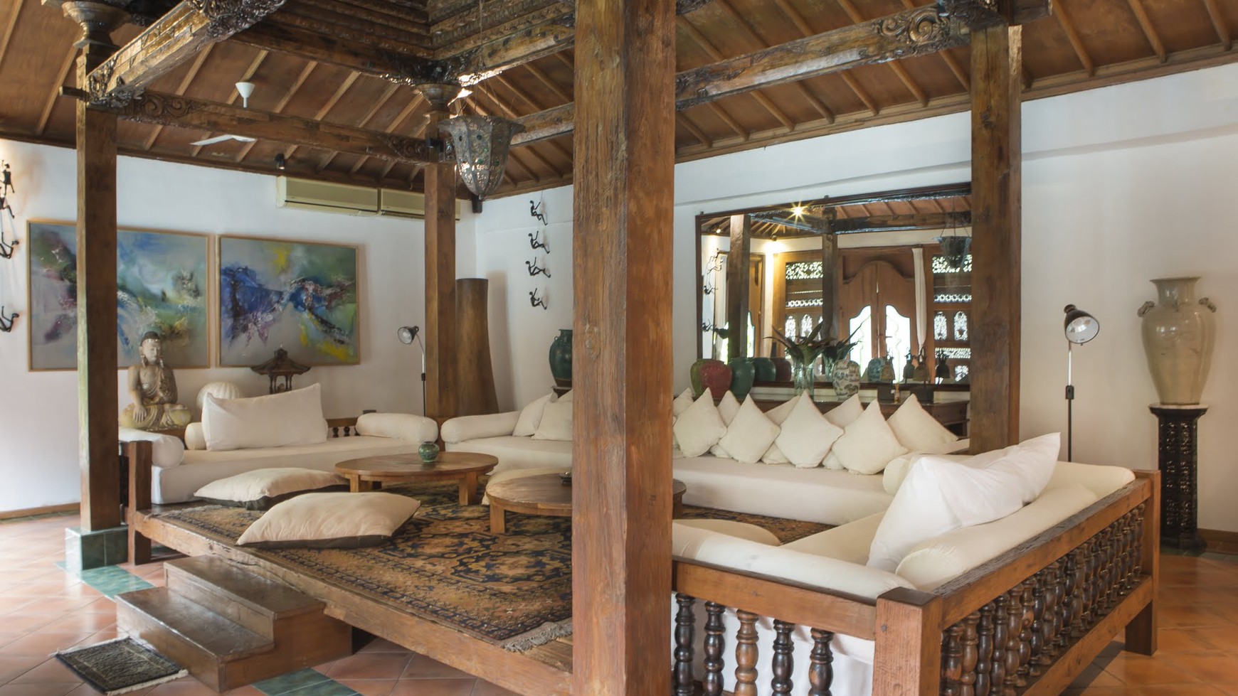 Luxury 6 Bedroom In Great Location Seminyak Bali