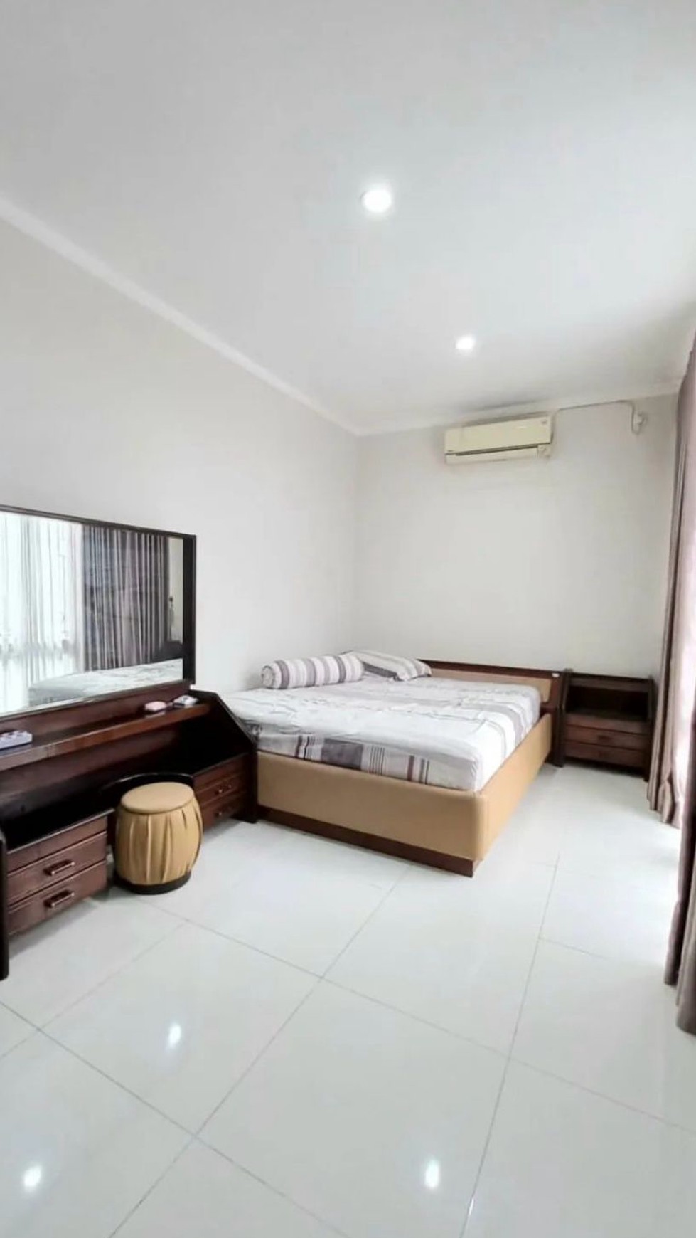 Rumah Bagus Di Discovery Lumina, Bintaro Jaya Sektor 9