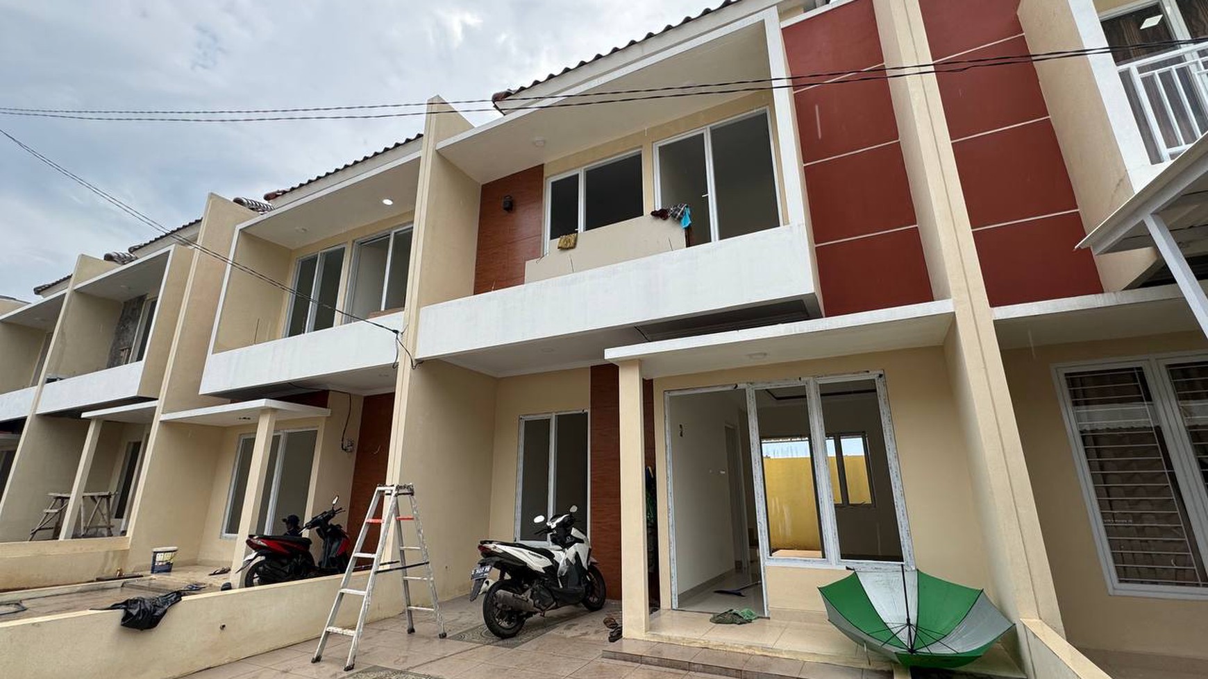 GDC rumah brand new 2 lantai cluster dekat alun2